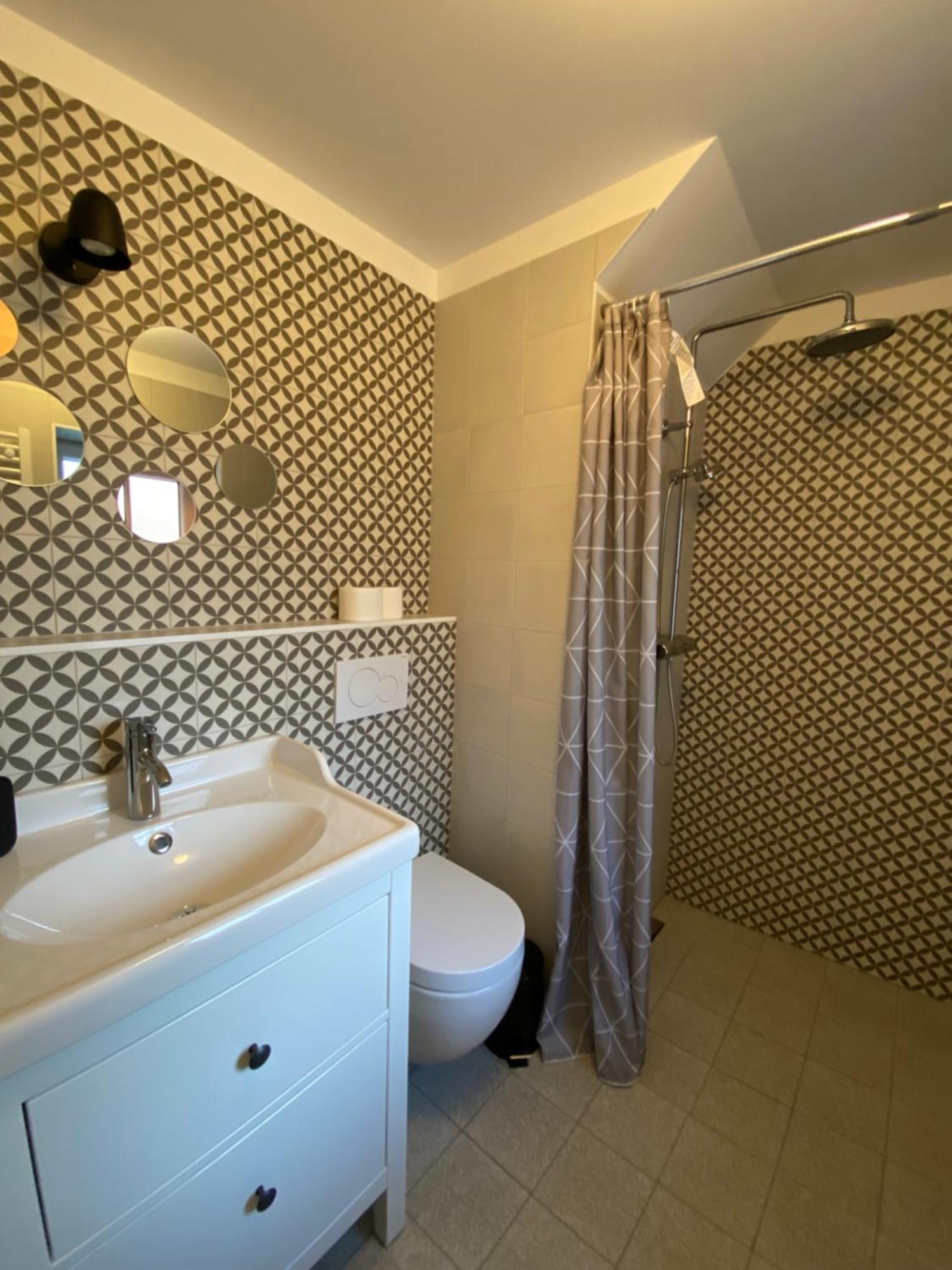 Krakovska Apartments Ljubljana Phòng bức ảnh
